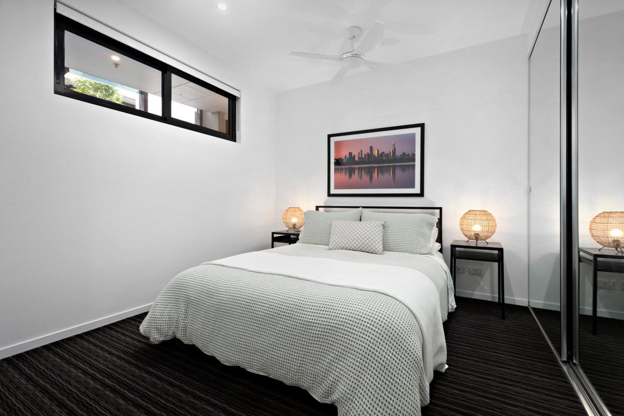 Modern Quiet 1 & 2 Bed Apt Opposite Albert Park Melbourne Buitenkant foto